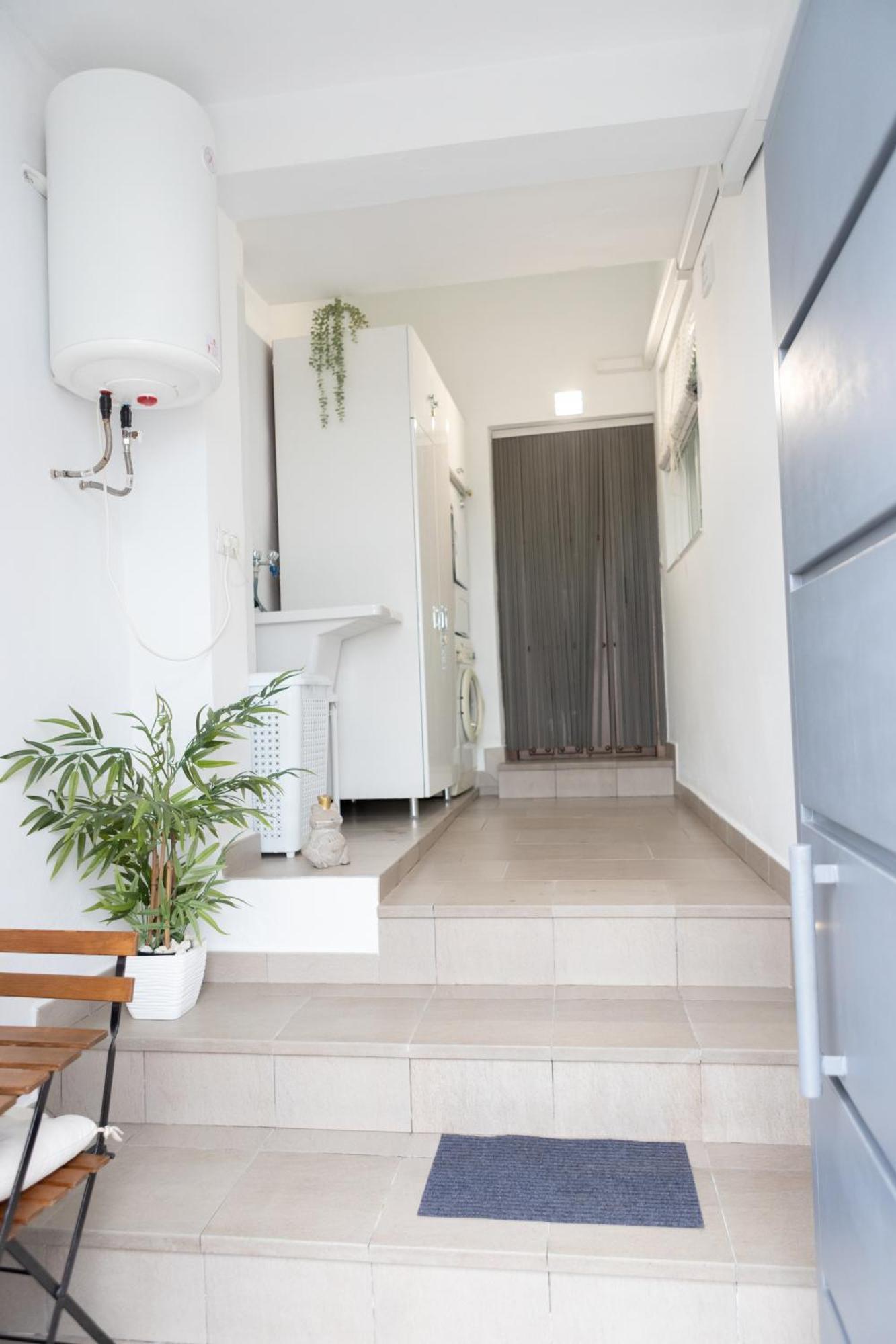 La Casita De Elle Apartment อะโลรา ภายนอก รูปภาพ